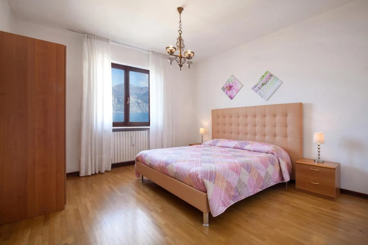 Villa Lory Malcesine 0*,