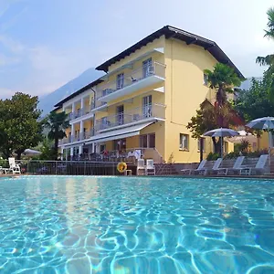 Casa Serena Hotel